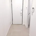아파트 Rent 2