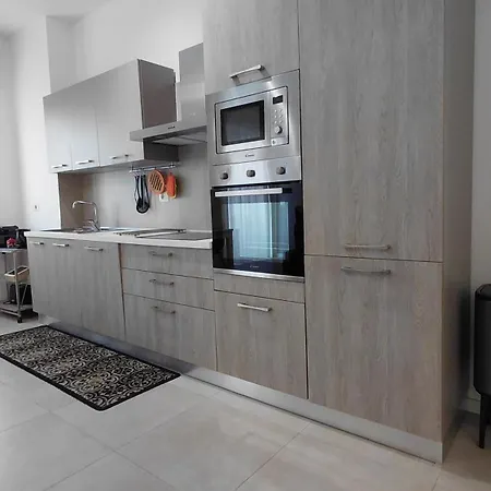 Rent 2 Milão