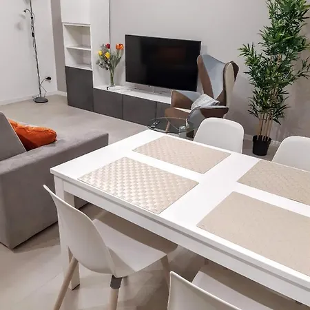 Lägenhet Rent 2